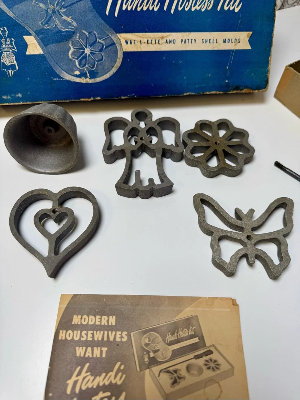 Vintage 1950’s Bonley Products Handi Hostess Kit, Wafflette Cookie Molds